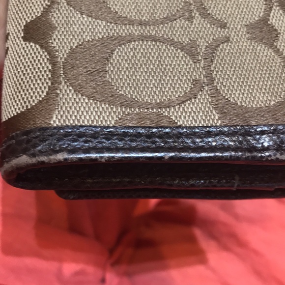 Coach  signature continental khaki canvas large wallet - Picture 13 of 13